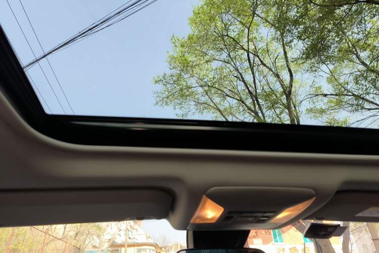 Used Toyota RAV4 2021 2.0L CVT Two-Wheel Drive Fashion Edition
