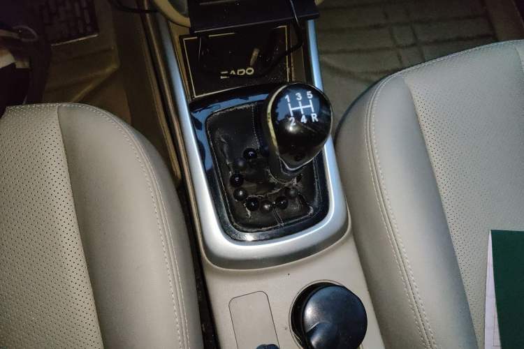 Used Changan Eado 2014 1.6L Manual Luxury Model
