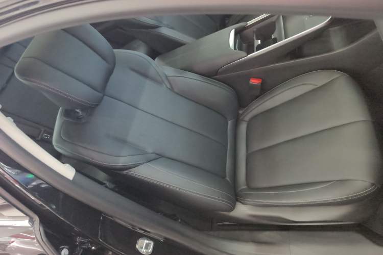 Used Buick LaCrosse 2025 28T Platinum Edition