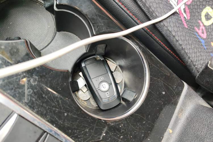 Used Ford Escape 2020 EcoBoost 245 Four-Wheel Drive ST-LINE Deluxe Edition
