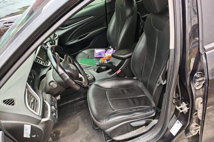 Used Buick GT 2015 15N Automatic Deluxe Edition Left Front Seat