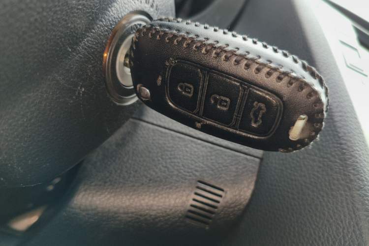 Used Subaru XV 2016 2.0i Ambition Edition Vehicle Key