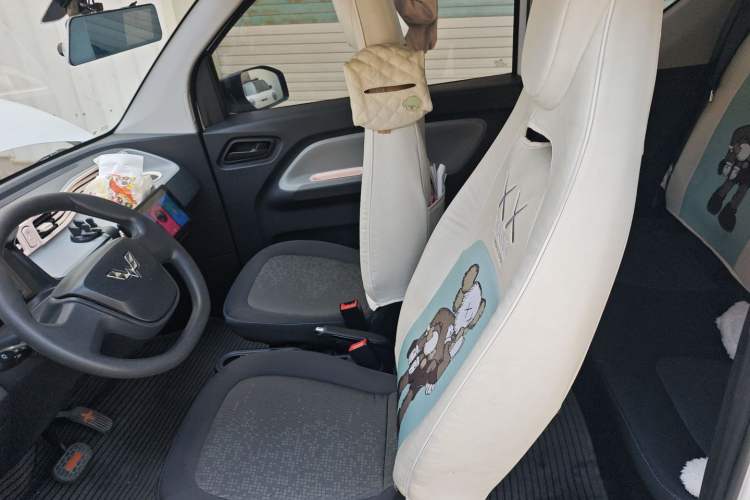 Used Wuling Hongguang MINIEV 2020 Enjoy Edition Lithium-Ion Battery Left Front Seat