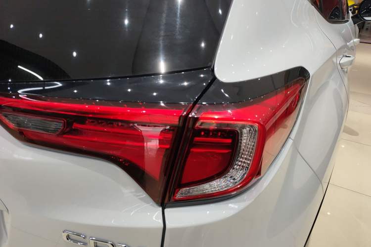 Used Acura CDX 2019 1.5T Two-Wheel Drive Deluxe Edition
