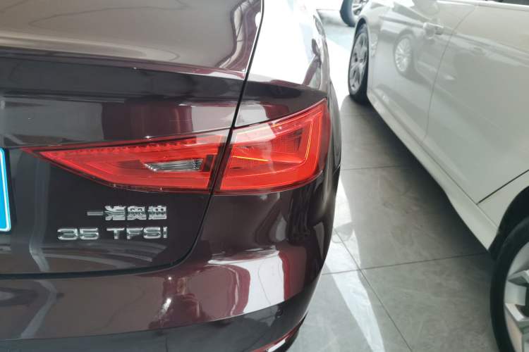 Used Audi A3 2016 Limousine 35 TFSI Prestige Edition
