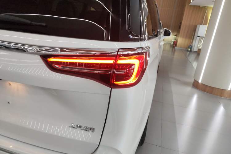 Used Buick GL8 2023 ES Lu Zun Deluxe Model