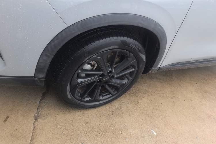 Used Dongfeng Aeolus Huge 2022 Mach Power 1.5T Dare-to-Drive Edition · Enjoyably悦