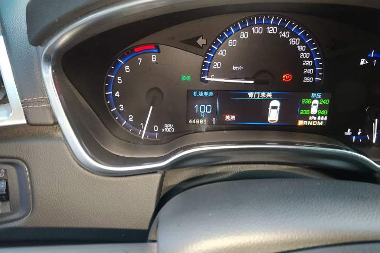 Used Cadillac SRX 2014 3.0L Luxury Model
