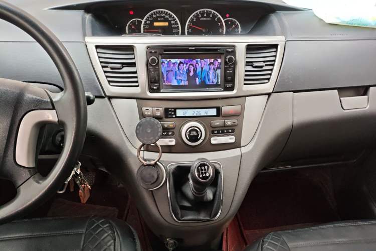 Used Great Wall V80 2012 1.5T Manual Yashang Trim