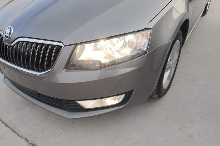 Used Skoda Octavia 2015 1.6L Automatic Yijie Edition