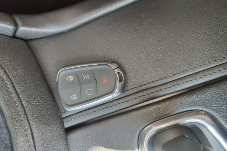 Used Cadillac XT5 2016 28T 4x4 Platinum Edition
