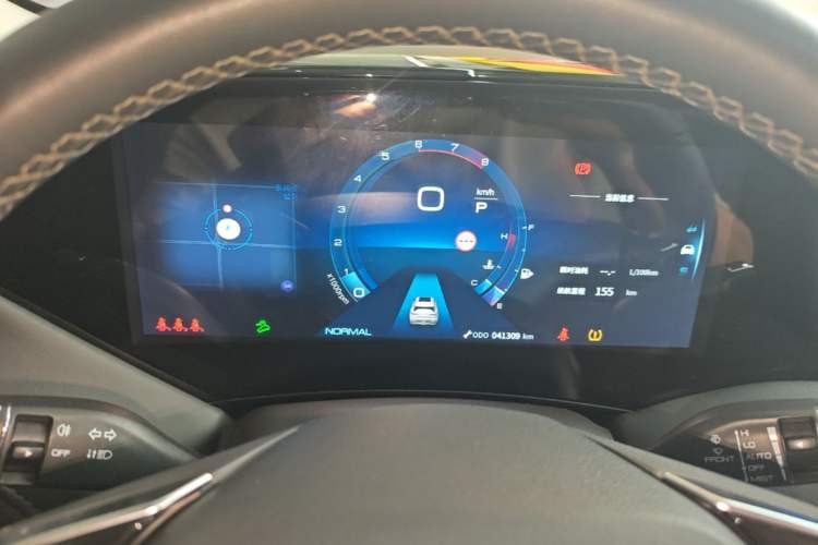 Used Dongfeng Aeolus Huge 2022 Mach Power 1.5T DareDrive Edition · Smart Instrument Cluster