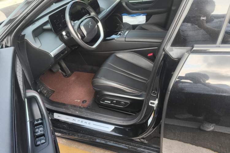 Used XPeng P7 2022 562E Black Label Edition
