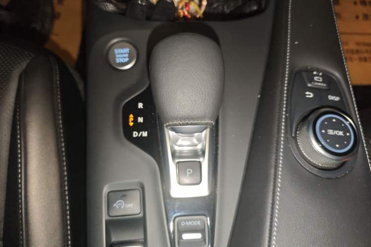 Used Infiniti QX50 2022 2.0T Two-Wheel Drive Navigation Edition Gear Lever