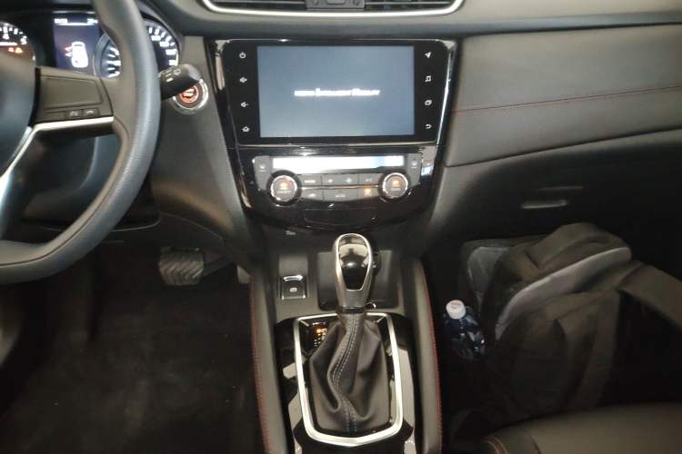 Used Nissan Qashqai 2022 2.0L CVT XV Smart Enjoyment Version
