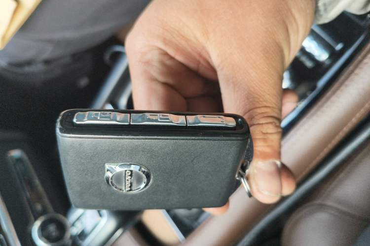 Used Volvo S90 2020 T5 Zhiyi Luxury Edition