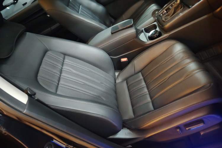 Used Honda Breeze 2023 240TURBO Two-Wheel-Drive Luxury Edition 5 Seats