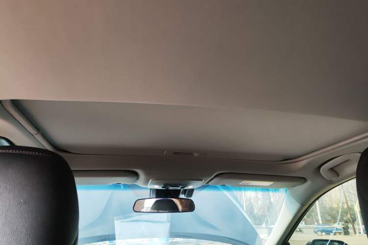 Used Toyota Camry 2023 2.0G Luxury Edition
