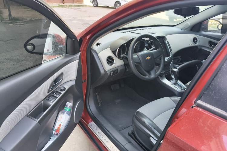 Used Chevrolet Cruze 2012 1.8L SE AT