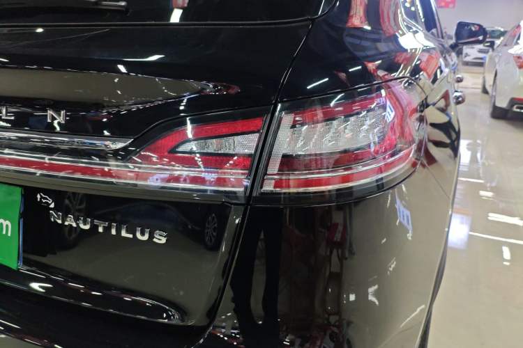 Used Lincoln Nautilus 2021 2.0T Four-Wheel Drive Luxury Edition
