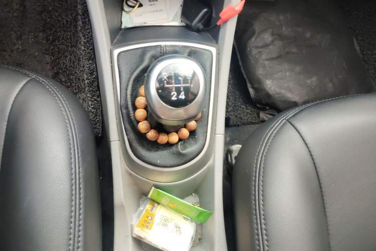 Used Hyundai Verna (older generation) 2014 1.4L Manual Smart GLS Trim
