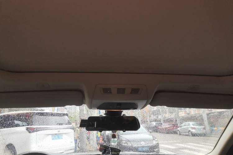 Used BMW 5 Series 2017 525Li Luxury Design Package
