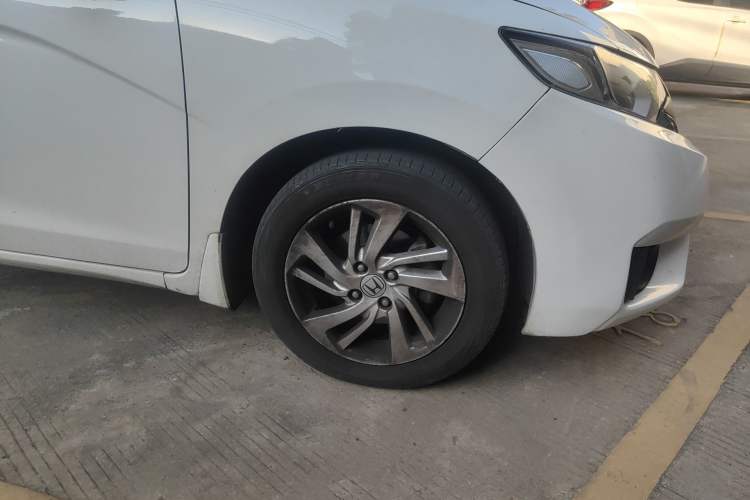 Used Honda Fit 2014 1.5L SE CVT Fashion Model