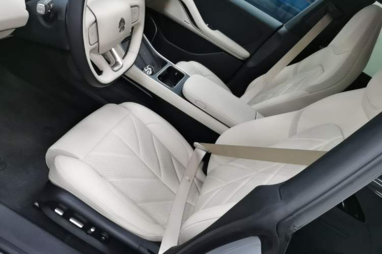 Used Nio ET5T 2025 75 kWh Touring