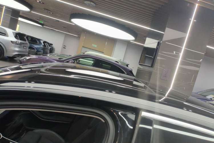 Used Hongqi H9 2020 2.0T Smart Connect Flagship Edition