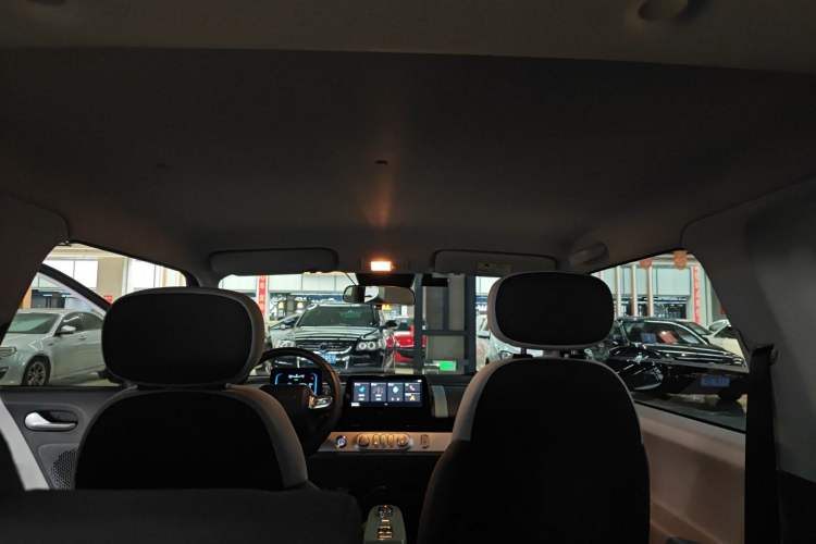 Used CHANGAN NEVO Lumin 2022 210km Sweet Edition Headliner