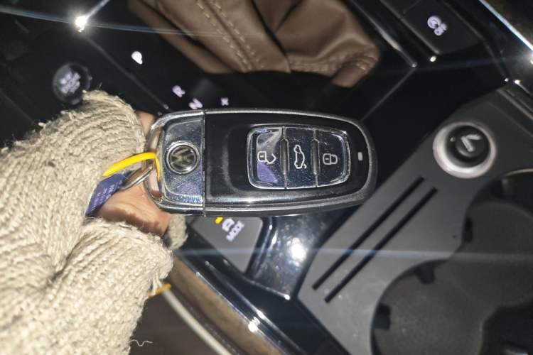 Used Volkswagen Phideon 2018 380TSI Two-Wheel-Drive Flagship Edition
