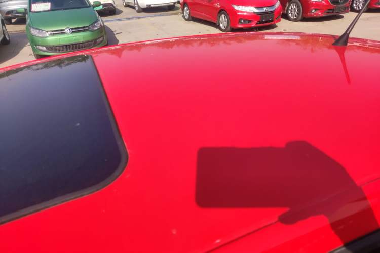 Used Volkswagen Polo 2016 1.6L Automatic Comfort Model
