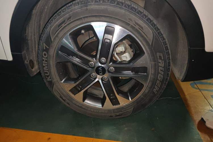 Used Kia Sportage R 2018 2.0L Automatic Smart Luxury Version China V Standard Right Front Wheel Hub