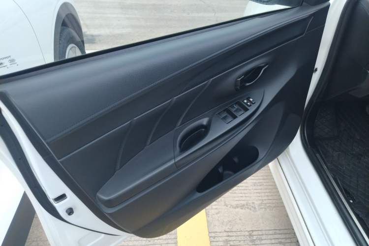 Used Toyota YARiS L Zhi Xiang 2018 1.5E CVT Champion Limited Edition Left Front Door Interior