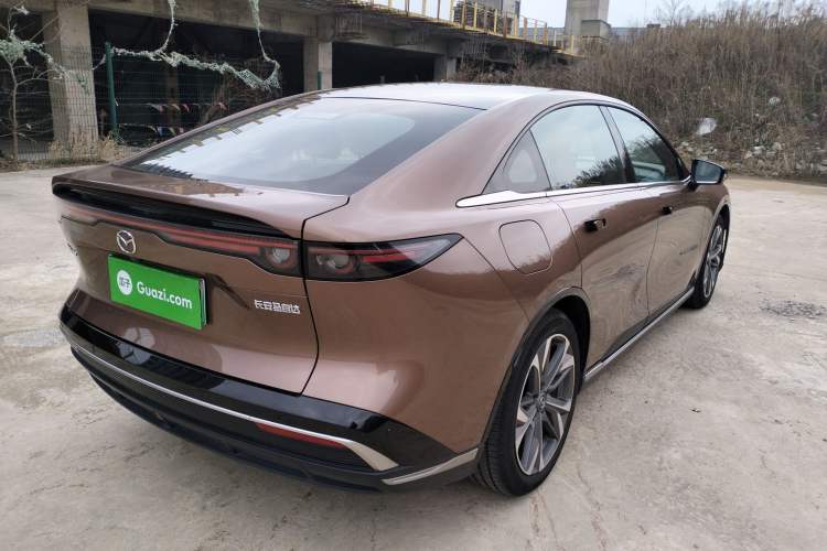 Used Mazda EZ-6 2024 Range-Extended 200 Luxury Edition
