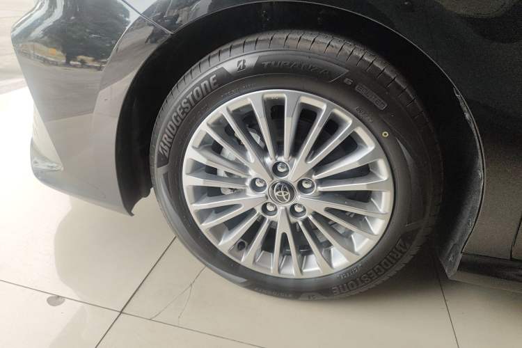 Used Toyota Camry 2024 Dual-Motor 2.0 HG Premium Edition
