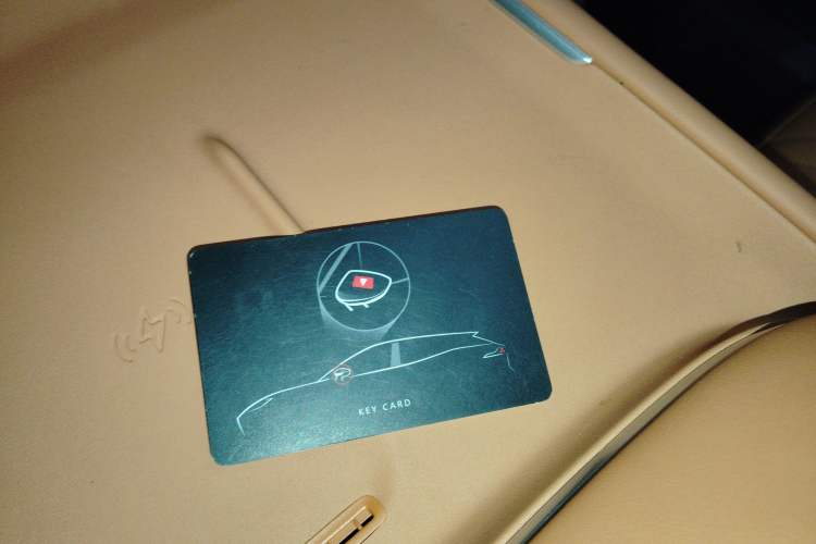 Used Deepal S07 2024 215Max Qiankun Intelligent Driving ADS SE Range-Extended Version
