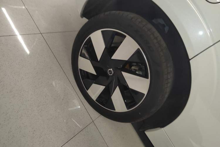 Used Volvo XC60 New Energy 2024 T8 Plug-in Hybrid Long-Range All-Wheel Drive Smart Luxury Edition