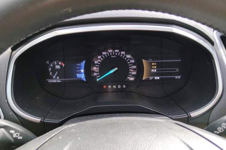 Used Ford Edge 2015 2.0T GTDi 4x4 High-Grade Model
