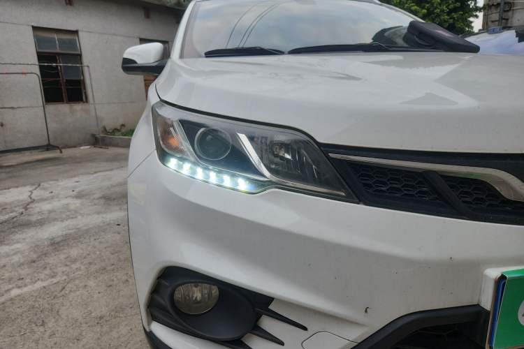 Used Soueast DX3 2018 1.5T CVT Luxury Model
