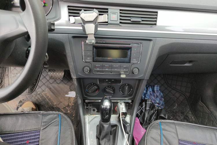 Used Volkswagen Bora 2017 1.6L Automatic Fashion Model
