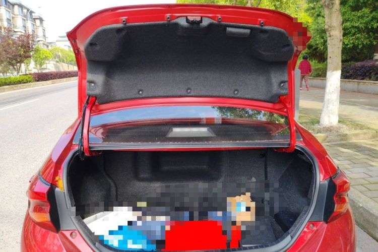 Used Toyota Levin 2016 Dual-Engine 1.8H GS E-CVT Elite Model with Sunroof Trunk