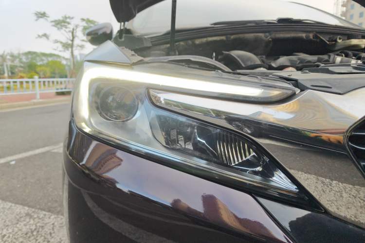 Used DS 5LS 2016 1.6T Comfort Edition THP160