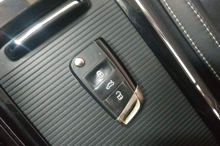 Used Volkswagen Passat 2017 330TSI DSG Luxury Edition