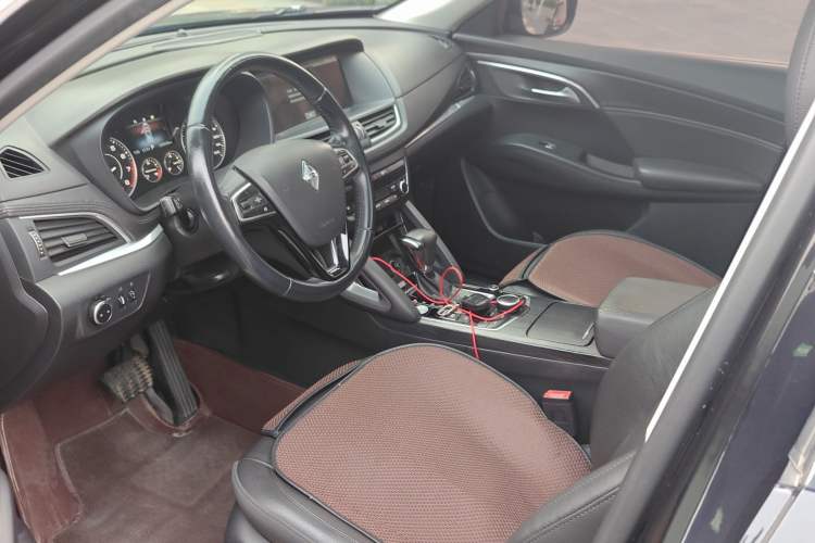 Used BORGWARD BX7 2016 28T Four-Wheel Drive Elite Edition 5 Seats
