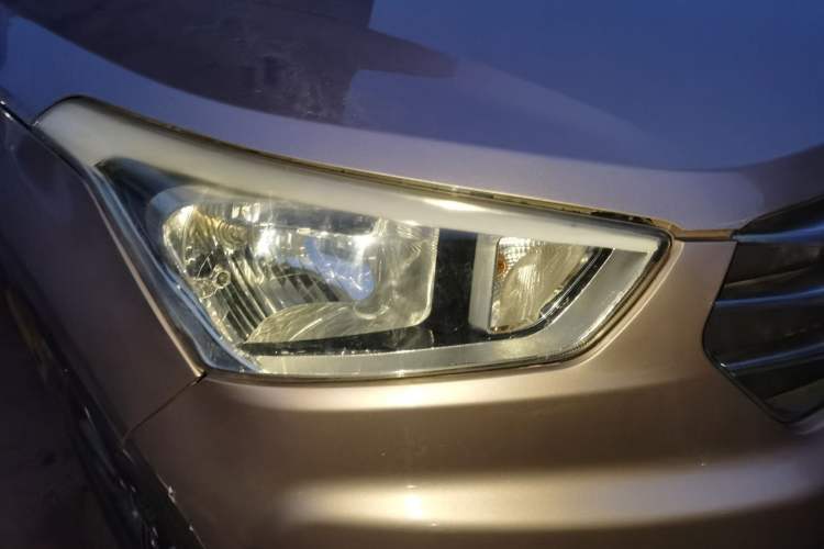 Used Hyundai ix25 2015 1.6L Automatic Two-Wheel Drive Smart GLS Trim
