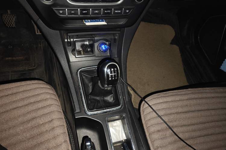 Used Geely Auto Emgrand 2017 Sedan Million Edition 1.5L Manual - Upward Version