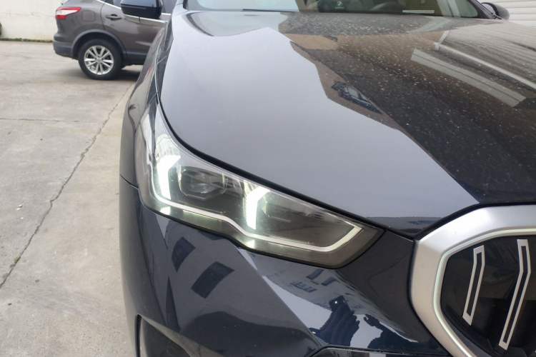 Used BMW 5 Series 2024 530Li Leading Model M Sport Package Right Front Headlight