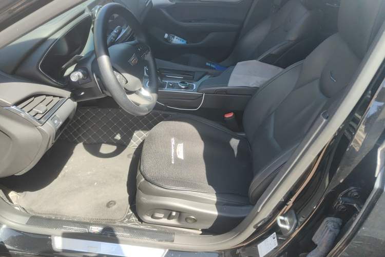 Used Cadillac CT5 2023 28T Luxury Edition (Standard Version) Left Front Seat