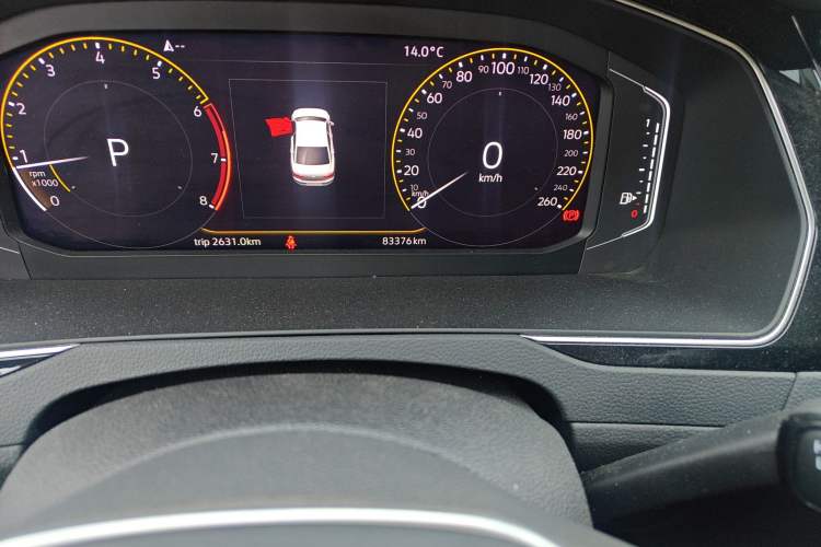 Used Volkswagen Magotan 2020 330TSI DSG Luxury Edition Odometer Close Up